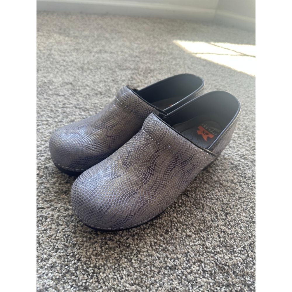 Dansko Professional XP Grey Snakeskin Metallic Clogs Slip Resistant 39